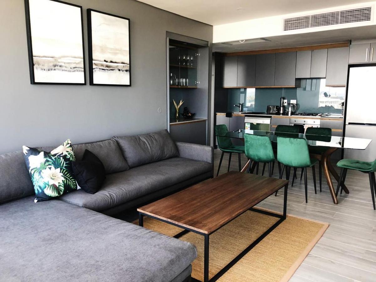 Umhlanga Arch 10Th Floor- Sea Views! Apartment เดอร์บัน ภายนอก รูปภาพ