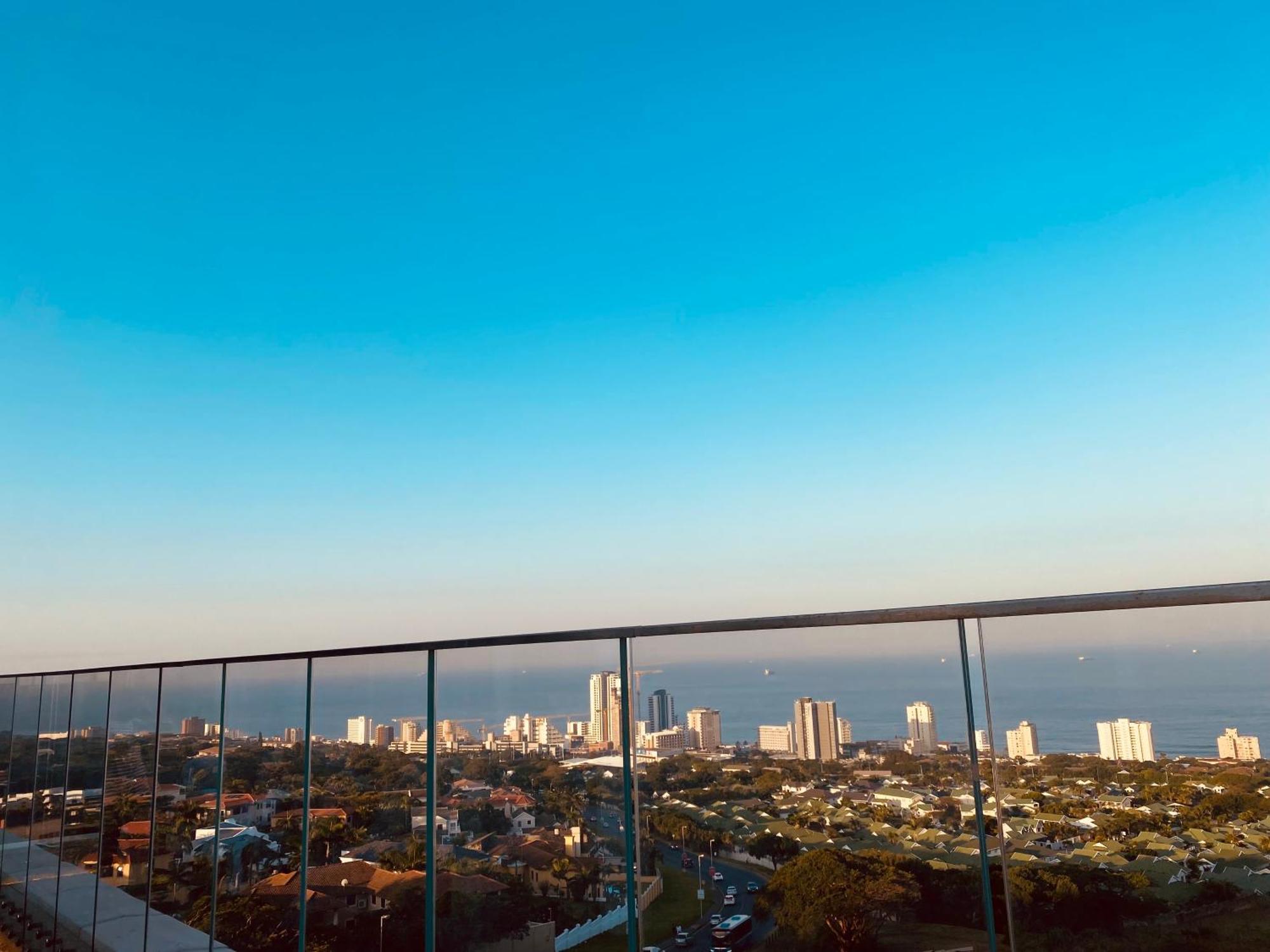 Umhlanga Arch 10Th Floor- Sea Views! Apartment เดอร์บัน ภายนอก รูปภาพ
