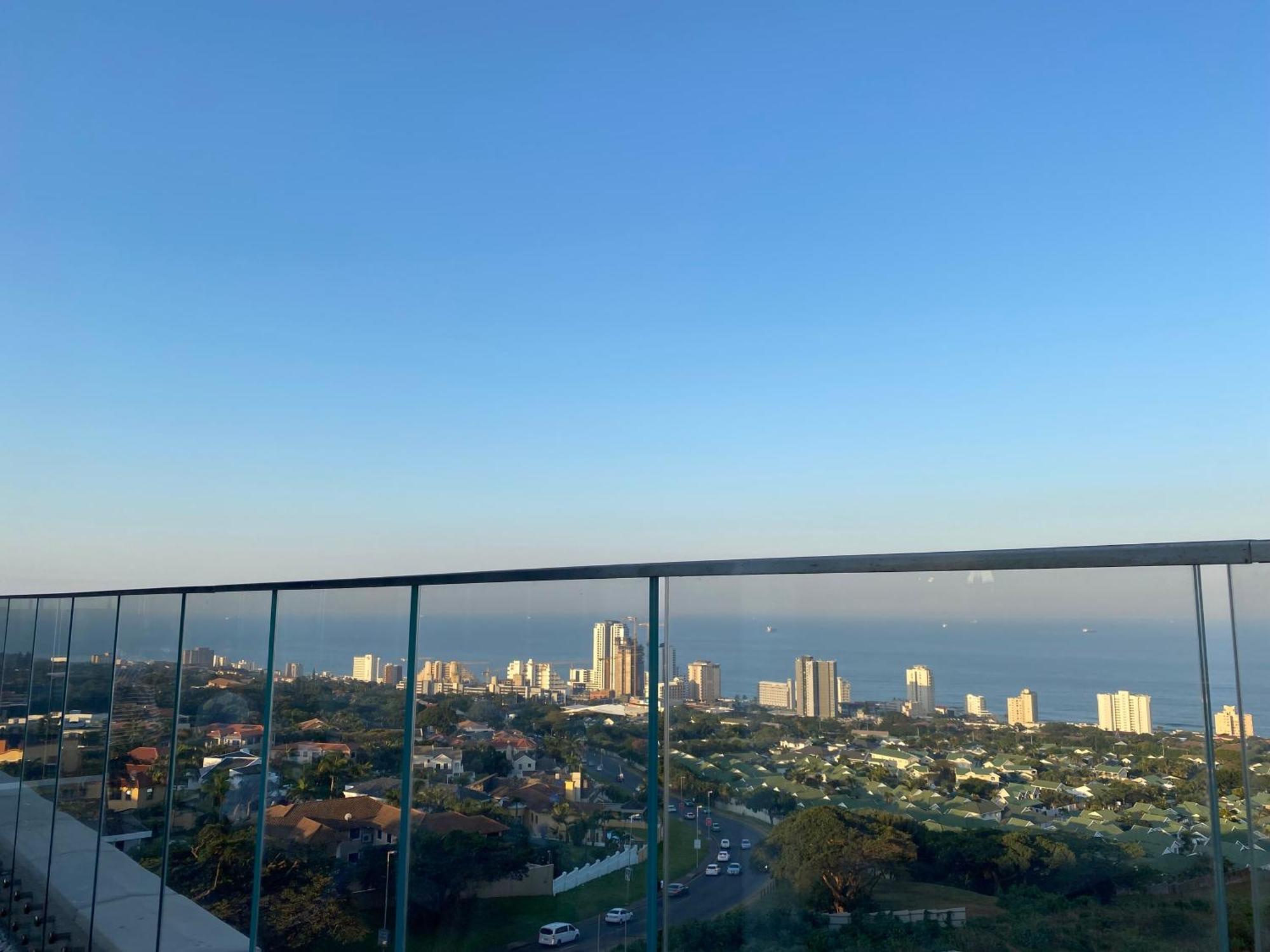 Umhlanga Arch 10Th Floor- Sea Views! Apartment เดอร์บัน ภายนอก รูปภาพ